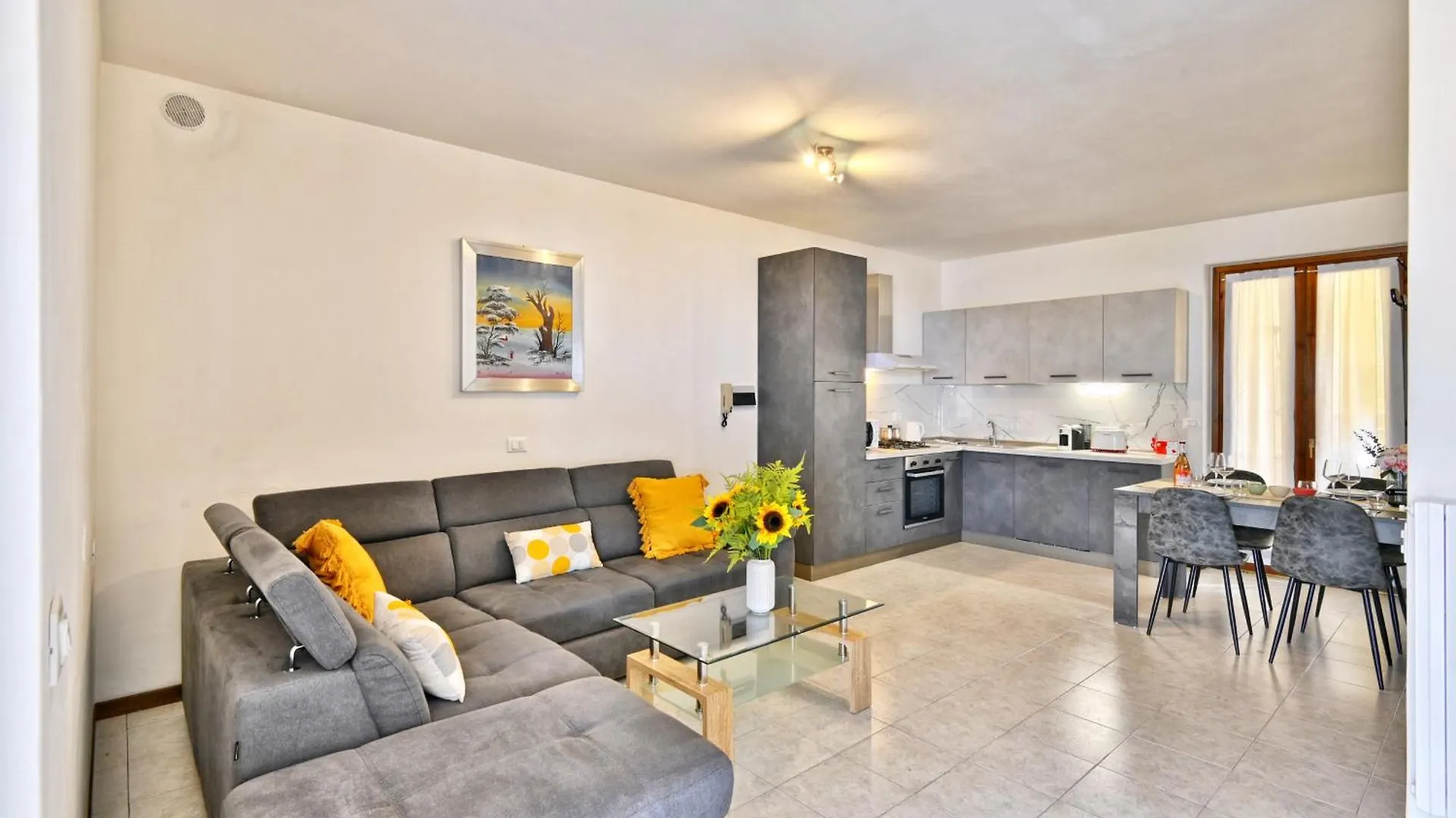 Appartamento Casa Ledio - Theater Home Tignale 0*,  Italy