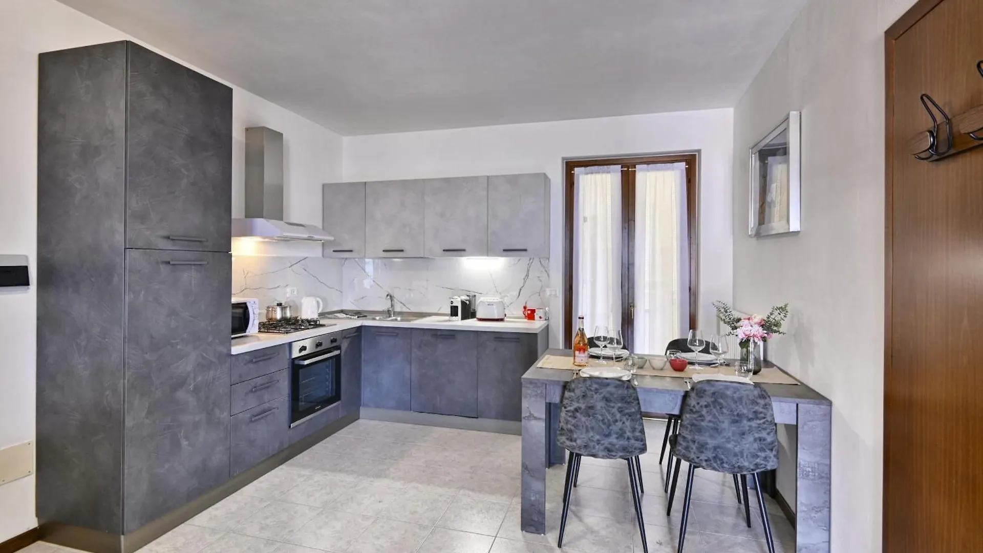 Appartamento Casa Ledio - Theater Home Tignale Italy